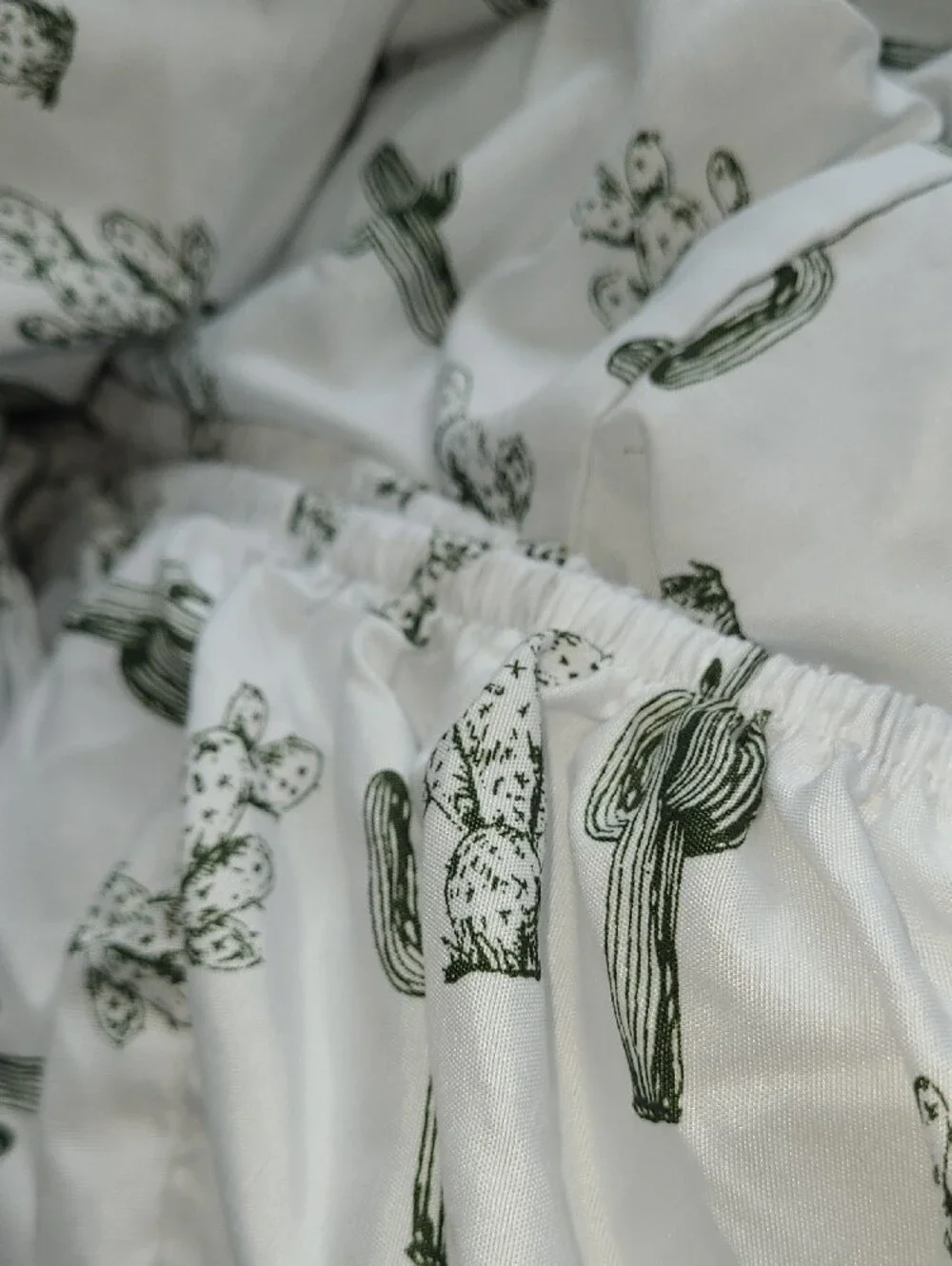 Wrangler White Bed Sheet Set with Green Cactus Print